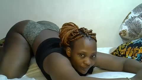 Snapshot of sexylinaa_ chatting on 03.10.25 Sexylina online show from 03.10.25