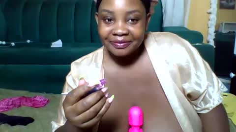 Snapshot of sexylo52 chatting on 05.08.26 sexylo52 online show from 05.08.26