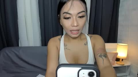 Snapshot of sexylovesappira chatting on 09.25.25 maxine online show from 09.25.25