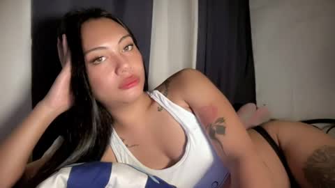 Snapshot of sexylovesappira chatting on 04.27.26 maxine online show from 04.27.26