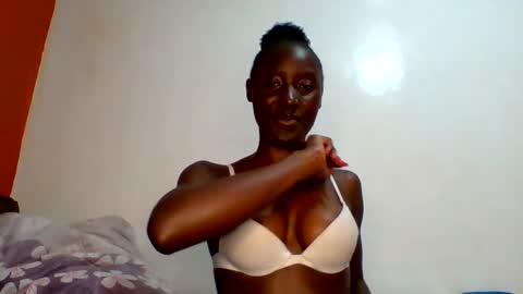 sexylucia5 online show from 05.09.26