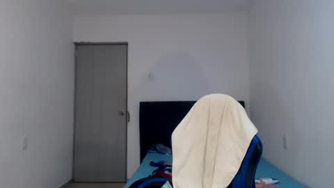 Snapshot of sexynatalia25 chatting on 06.28.26 Natalia Duran online show from 06.28.26