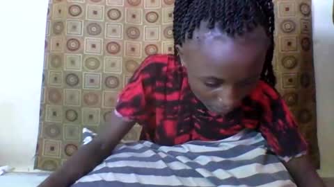 Snapshot of sexyneedle22 chatting on 02.09.25 VIVIAN online show from 02.09.25