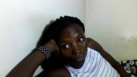 Snapshot of sexyneedle22 chatting on 02.13.25 VIVIAN online show from 02.13.25