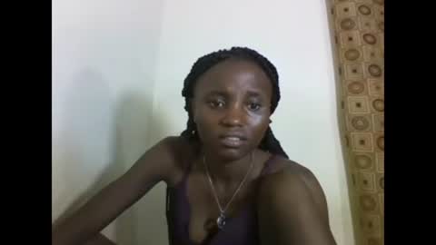 Snapshot of sexyneedle22 chatting on 02.15.25 VIVIAN online show from 02.15.25