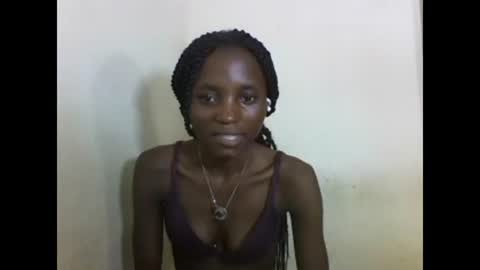 Snapshot of sexyneedle22 chatting on 02.16.25 VIVIAN online show from 02.16.25