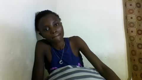 Snapshot of sexyneedle22 chatting on 02.22.25 VIVIAN online show from 02.22.25