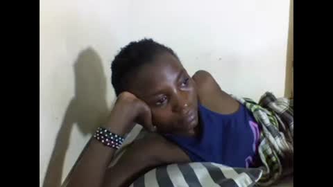 Snapshot of sexyneedle22 chatting on 03.02.25 VIVIAN online show from 03.02.25