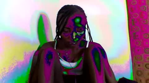 Snapshot of sexyneedle22 chatting on 03.08.25 VIVIAN online show from 03.08.25