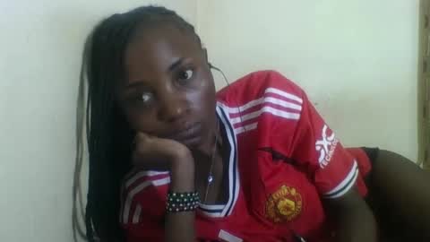 Snapshot of sexyneedle22 chatting on 03.10.25 VIVIAN online show from 03.10.25