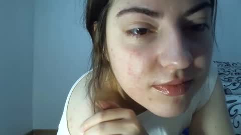 Snapshot of sexynyu18 chatting on 01.19.25 Alex online show from 01.19.25