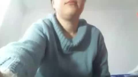 Snapshot of sexynyu18 chatting on 02.17.26 Alex online show from 02.17.26