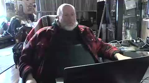 Grizz Lee Bear online show from 01.05.25