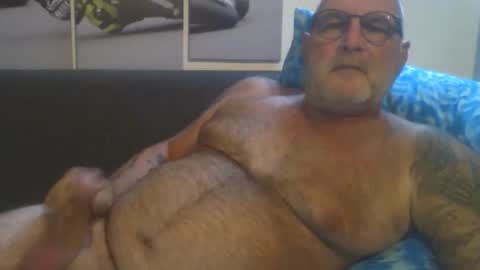 Snapshot of sexypaa chatting on 05.31.26 sexypaa online show from 05.31.26