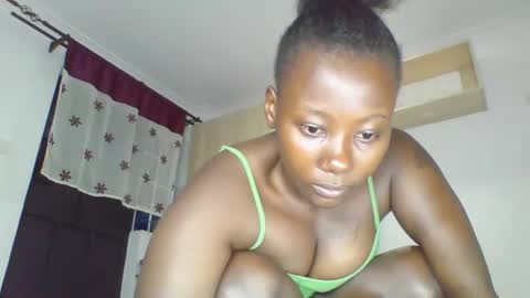 Snapshot of sexypamm chatting on 05.27.26 sexypamm online show from 05.27.26