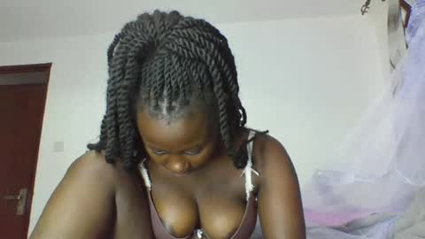 Snapshot of sexypamm chatting on 06.12.26 sexypamm online show from 06.12.26