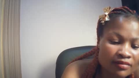 queenivy online show from 12.19.25