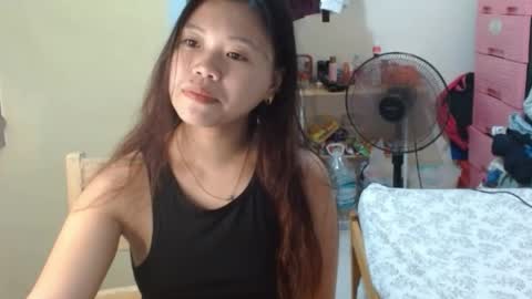 Snapshot of sexyreesebunny chatting on 05.21.26 Reese online show from 05.21.26