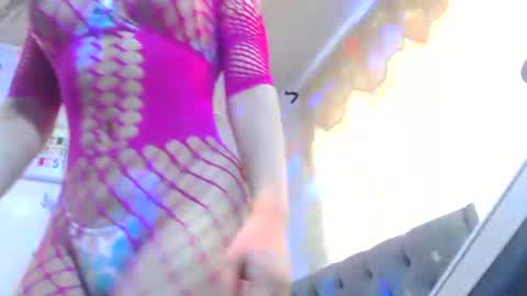 Snapshot of sexysafiravenus chatting on 01.03.25 Venus Independent Model online show from 01.03.25