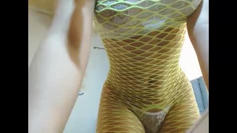 Snapshot of sexysafiravenus chatting on 11.21.25 Venus Independent Model online show from 11.21.25