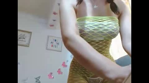 Venus Independent Model online show from 05.11.26
