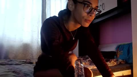 Snapshot of sexysexyfox chatting on 02.23.26 SexyFox online show from 02.23.26