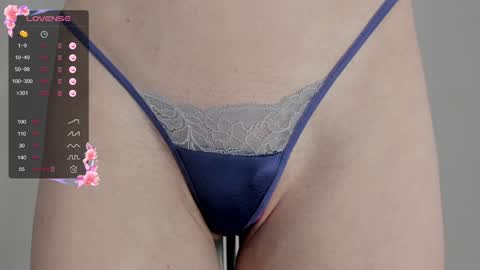 Snapshot of sexytemptation6969 chatting on 02.11.26 Estee online show from 02.11.26