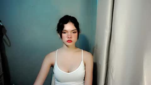 Snapshot of sexytight_tanya chatting on 11.10.25 sexytight_tanya online show from 11.10.25