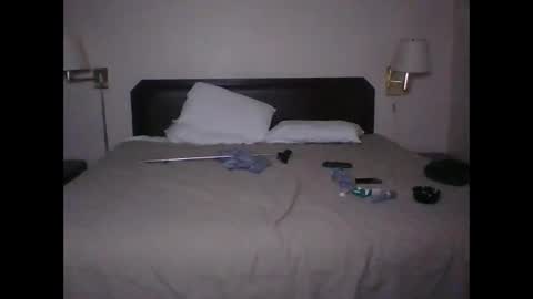 Smooth bi guy online show from 12.07.24