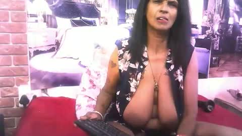 sexyva4u2luv online show from 12.19.25