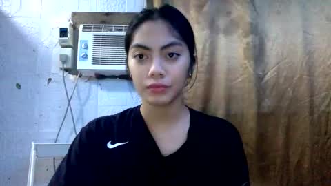 Snapshot of sexyxenaaa chatting on 10.28.25 Xenaaa online show from 10.28.25