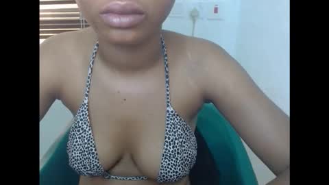 sexyxpeach online show from 02.13.26