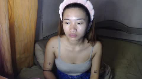 Snapshot of sexyymiya chatting on 07.23.26 sexyymiya online show from 07.23.26