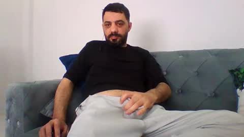 Snapshot of sexyyy_mannn chatting on 05.28.26 sexyyy_mannn online show from 05.28.26