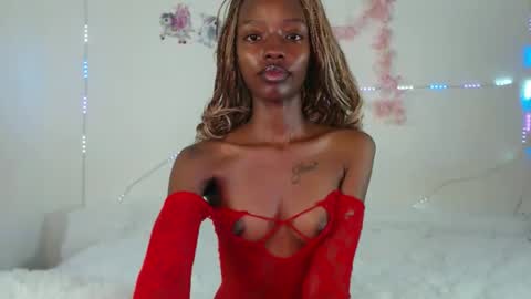 Snapshot of sexyzuriel chatting on 04.13.26 sexyzuriel online show from 04.13.26