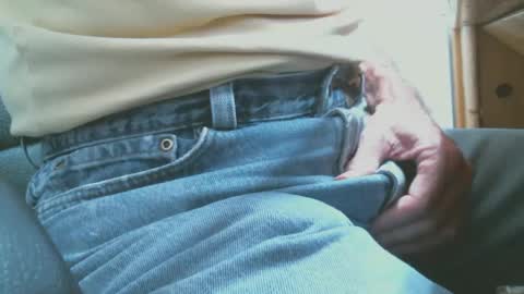 Bruce online show from 09.10.25