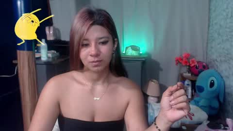 Snapshot of shaden_1 chatting on 01.19.25 Liz online show from 01.19.25