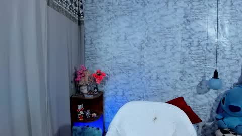 Snapshot of shaden_1 chatting on 10.28.25 Liz online show from 10.28.25