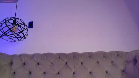 Snapshot of shadowlune chatting on 06.02.26 shadowlune online show from 06.02.26