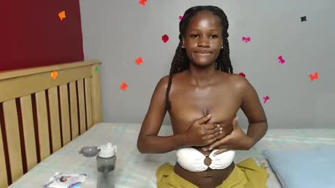 Snapshot of shakkiecam chatting on 01.13.25 Shaky online show from 01.13.25