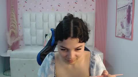 Snapshot of shalon_diaz_sub chatting on 10.03.25 Shalon online show from 10.03.25