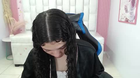 Snapshot of shalon_diaz_sub chatting on 11.29.25 Shalon online show from 11.29.25