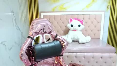 Snapshot of shalon_diaz_sub chatting on 07.18.26 Shalon online show from 07.18.26