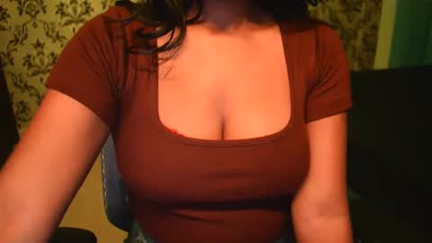Snapshot of shanaya_indian chatting on 02.16.25 shanaya indian online show from 02.16.25