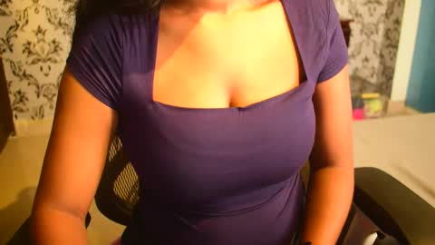 Snapshot of shanaya_indian chatting on 09.13.25 shanaya indian online show from 09.13.25