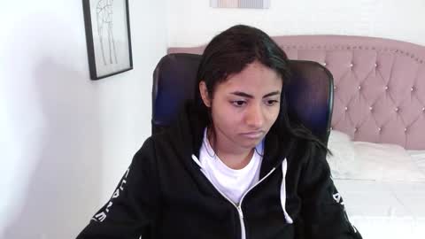 shanelle online show from 11.01.25