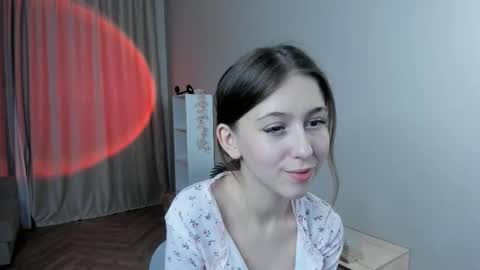 me name is Mia online show from 01.18.26