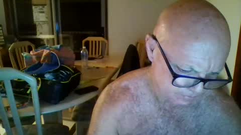 Snapshot of shaneo781570 chatting on 03.31.26 shaneo781570 online show from 03.31.26