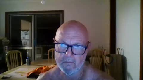 Snapshot of shaneo781570 chatting on 04.27.26 shaneo781570 online show from 04.27.26