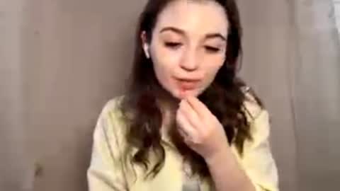 Lillian online show from 07.03.26